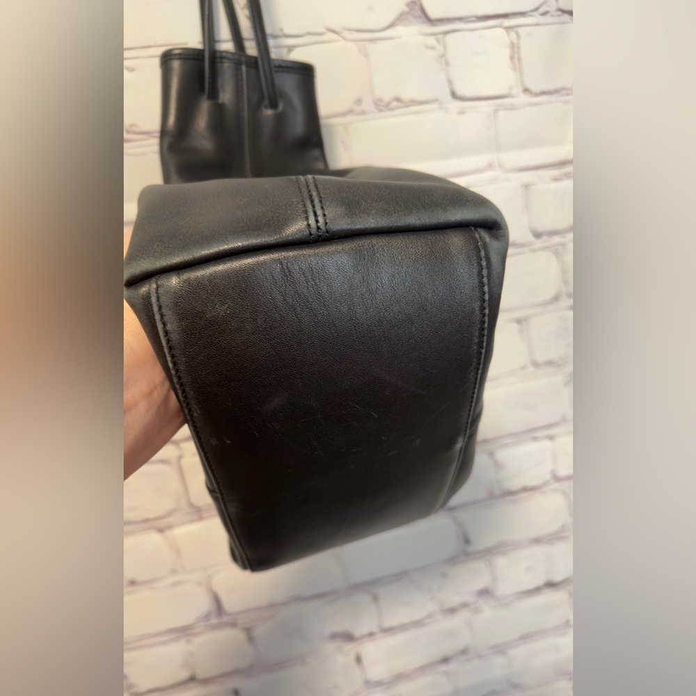 Vintage Coach Legacy black leather drawstring bucket bag - Picture 4 of 11